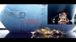 Bimbo Teen Pussy Crushed With Denim Jeans In Ass Smothering