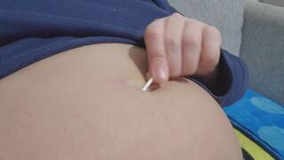 Qtip Bellybutton Cleaning Fetish – Sensual Navel Play, Slow Insertion, Deep Circular Motions, Dirty to Clean Transformation