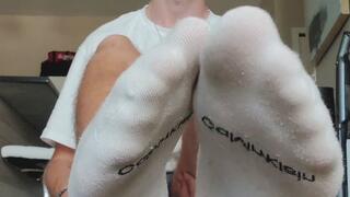 Breaking in my new vans, they sure do make my feet sweaty