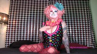Sexually Rejected by Clown Maya Sinstress (mov)