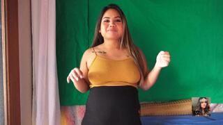 A Pregnant Camel Toe (In Tights)