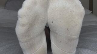 Smelly socks and a thick cock, wanna join?