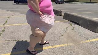 SSBBW Outdoor Mobility Attempt