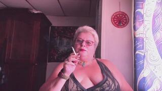 Mature BBW smoking Lady L – watch me smoke and stroke or smoke with me