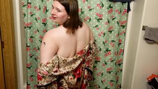 BBW Tryin On Robes And Chatting