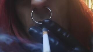 Smoking goth