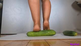 Nikita Cucumber Squish - Food Crush - HD MP4