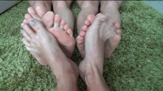 play footsie different positions 5TW