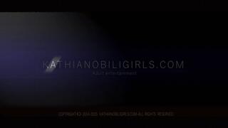 MILF KATHIA milks out STRANGER in GLORYHOLE! ( FULL HD : 1920 - 1080 ) - MP4