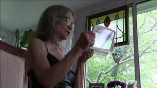 Lilly, the lipstick, the summer dress, her legs