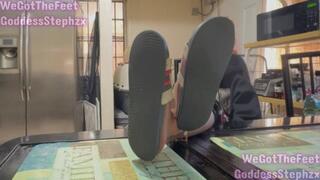 YOUR SO WEAK 4 FEET VOL 11 PART 1