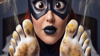 CATWOMAN SMELLY SOCKS