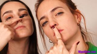 Women Noseplay - Silly Faces - HD MP4