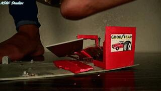 Exotica ANGRY at your poor service! Gigantic POV STORE CRUSH! Inside views! Giantess attacks! pt 5 - MP4