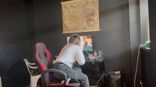 Muffled loud farts on chair while gamingg