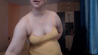 Come closer , i promise i don't bite