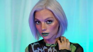 Slobbery blowjob from green dragon