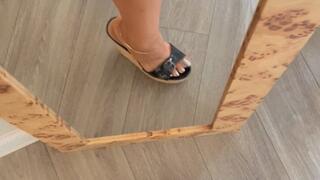 Sexy High Wedges Countdown