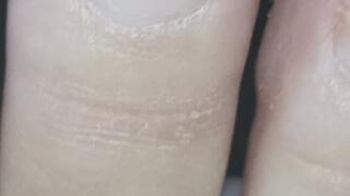 Look at the prints of my feet