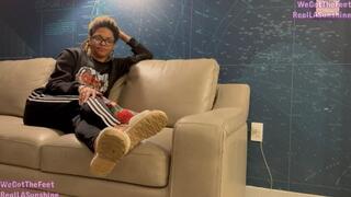 YOU DONT DESERVE MY FEET VOL 4 PART 1