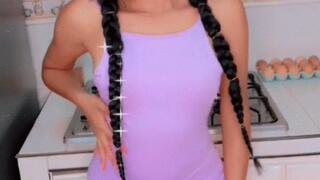 Teen orgasm with ice