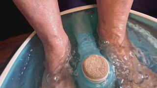 Footbath, Pedicure, Painting my Nails, and a Footjob