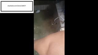 Sofii_hott itches dry feet in socks with comb