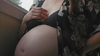 Something in the Water III - A fantasy roleplay scene featuring Belly Fetish, Belly Expansion, Belly Inflation, Growth Fetish, & Aliens & Monsters ft MILF Sassypantz