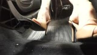 The Stiletto Learner Driver - Pedal View