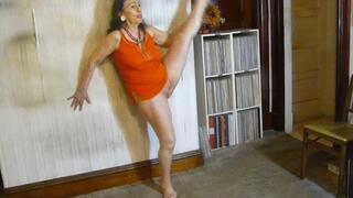 Erotic dance on Bony Moronie song