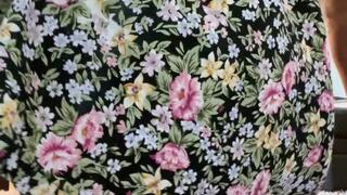 Gym-Tired Stepmom – Flip Flop Feet Domination & Stomping