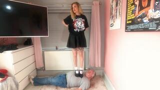 Mini Skirt T-Shirt & Mary Jane Chunky Shoes Trampling 2 (4K)