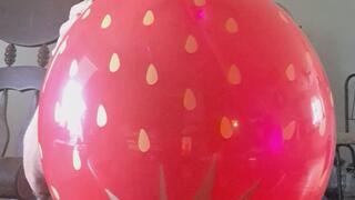 Naughty Nora and the Strawberry Balloon