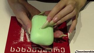 Long Nails Scratching Soap
