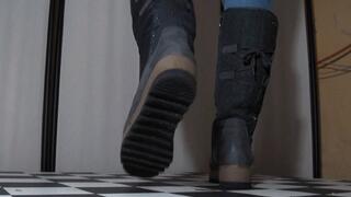 Some crush and my quick capitulation under Tanja's brutal boots - Cam 2