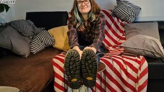 Soles and Toe wiggling