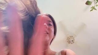 POV Giantess Crush & Vore – Feet, Hands & Legs