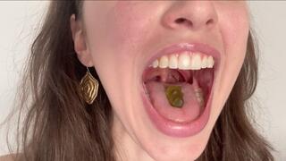 Gummy Servants Swallowed