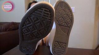 DIRTY SNEAKERS WEAKNESS
