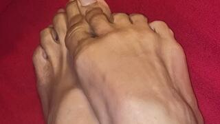 Melove Punishing her small sexy feet with no nail polish