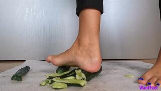 Ivanka Cucumber Crushing - Food Crush - HD MP4