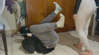 Ballbusting session with Mistress Ellatrix LI