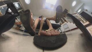 Tony MARTINA POV trampled and humiliated the dwarves in VR360