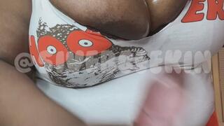 HOOTERS WAITER HELPS YOU CUM