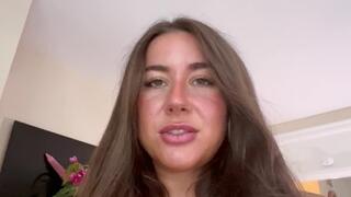 Undecided Giantess – Tease, Lick, Suck & Swallow My Tiny