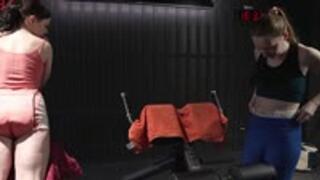 diaper girls in the gym - mp4 720p