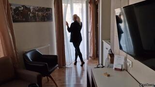 my shoes are stolen and my pantyhose are smelled HD mp4 1920x1080