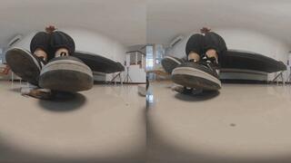 The 3DVR180 ERER sneakers trample and humiliate the dwarves