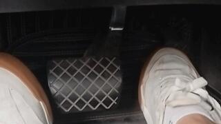 The model trampled on the brake and accelerator
