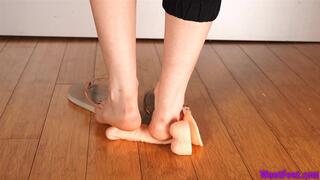 Viky Dildo Crush - Cock Trampling - HD MP4